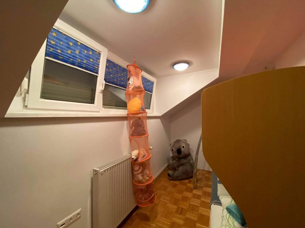 Apartment Kranj - Huge Terrace, Free P, Wi - Fi, Ac Extérieur photo